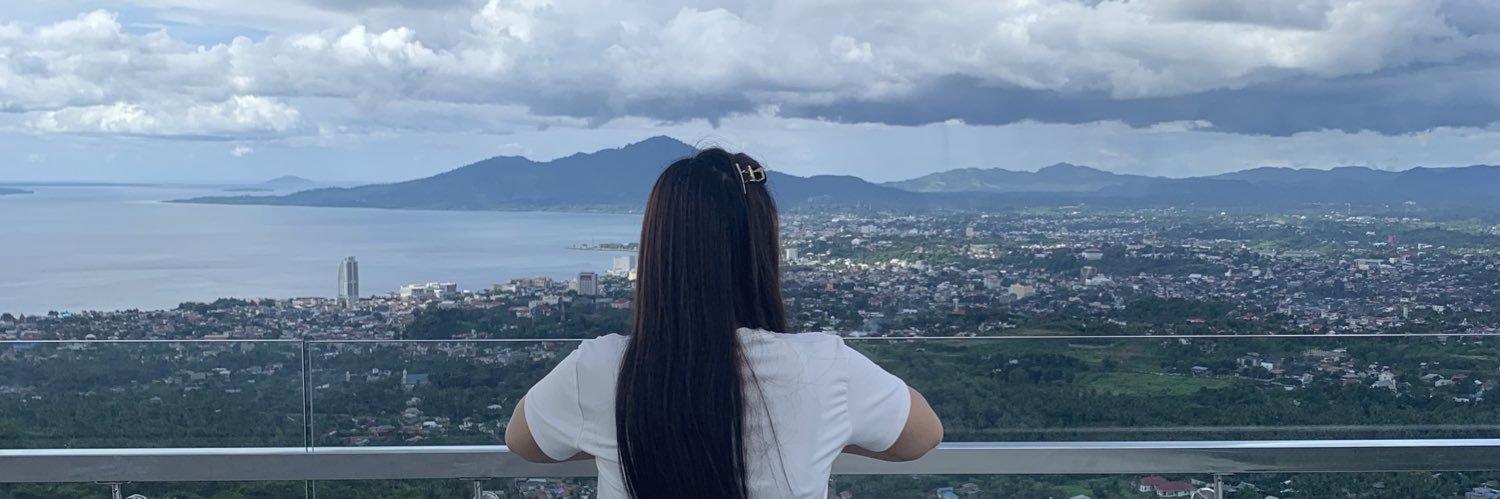 gladlyhs's profile banner image