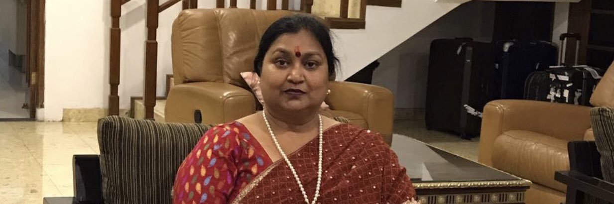 savitapandey's profile banner image