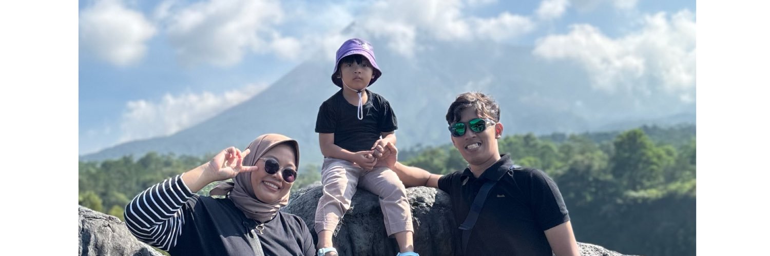 ramadyta's profile banner image