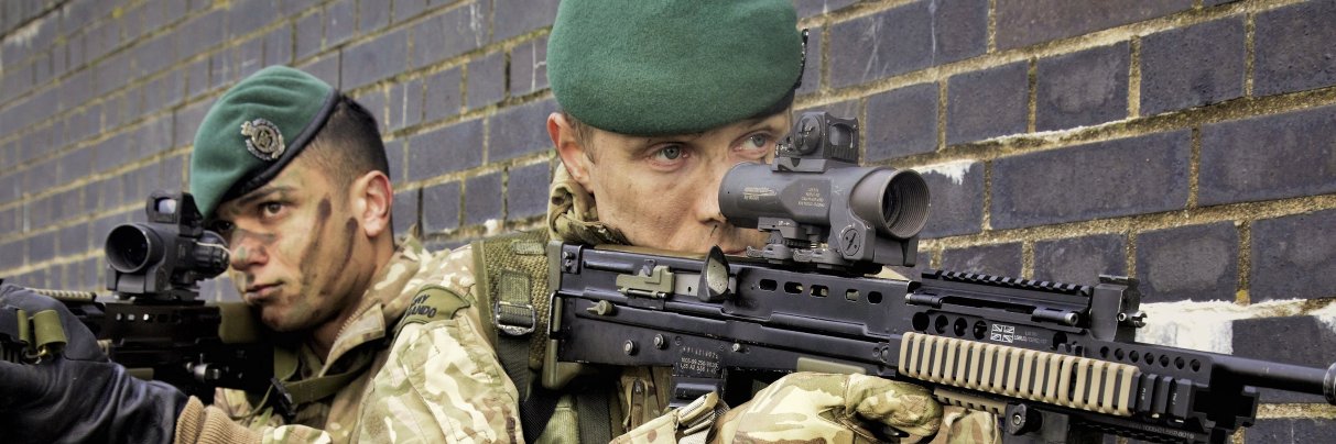 131 Cdo Sqn RE banner