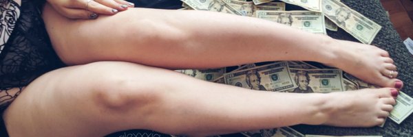 RTFemFatale Profile Banner