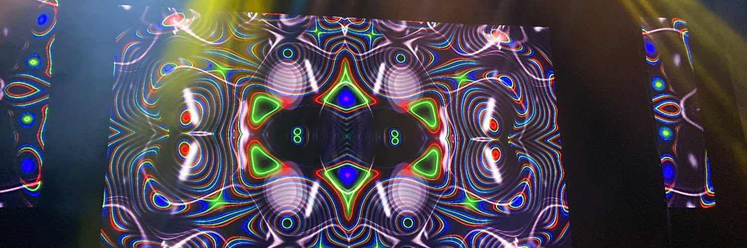 gratefulashh_'s profile banner image