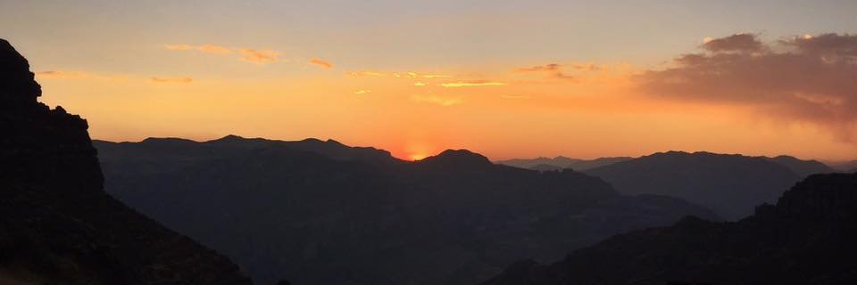 2zeez's profile banner image