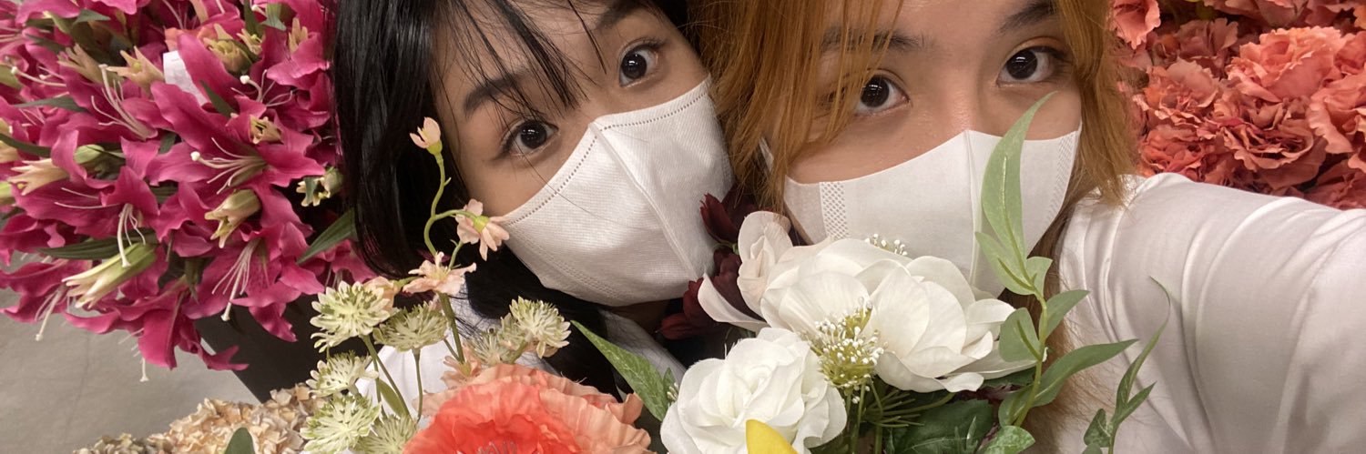 ศรี ( @ssi.s_ ) banner