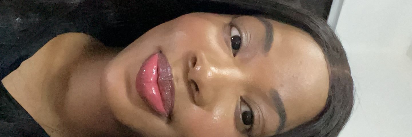 Ofe Ozono 🌸 banner