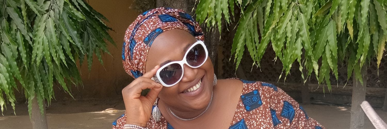 sisiglow's profile banner image