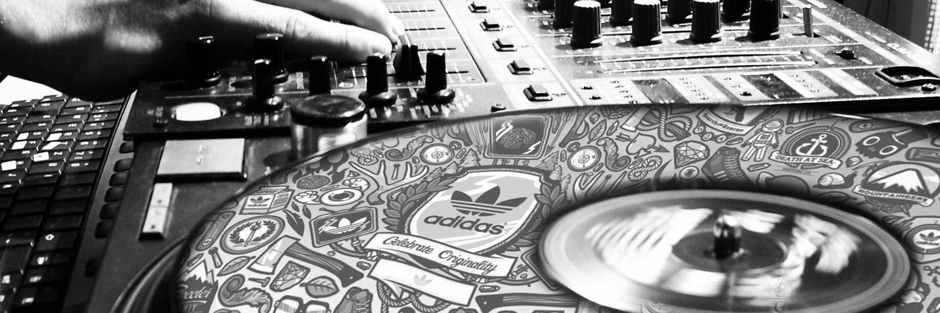 Alexander Heinrich banner