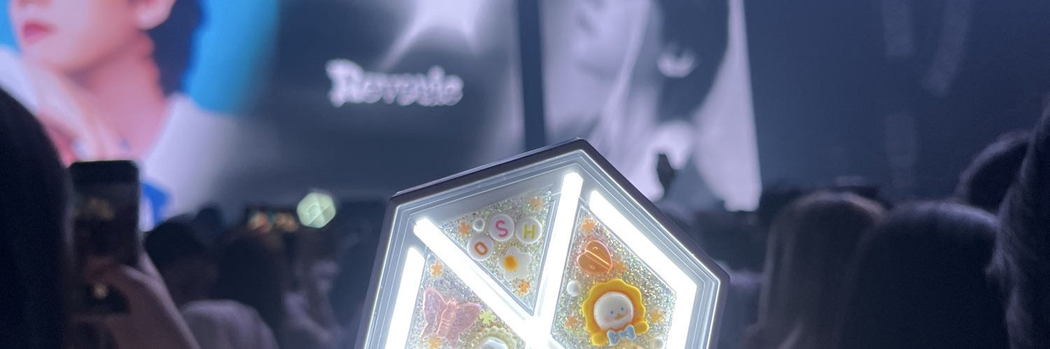 yehetohsh's profile banner image