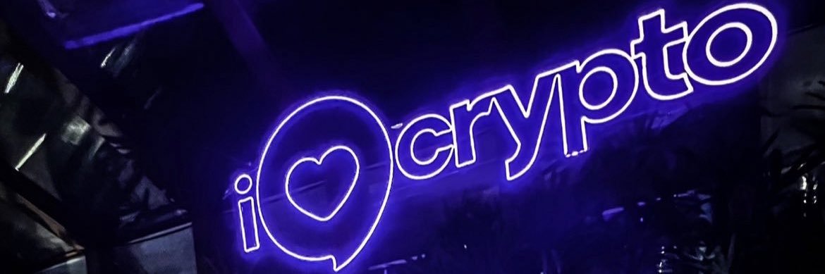cryptovee 👸🏻 banner