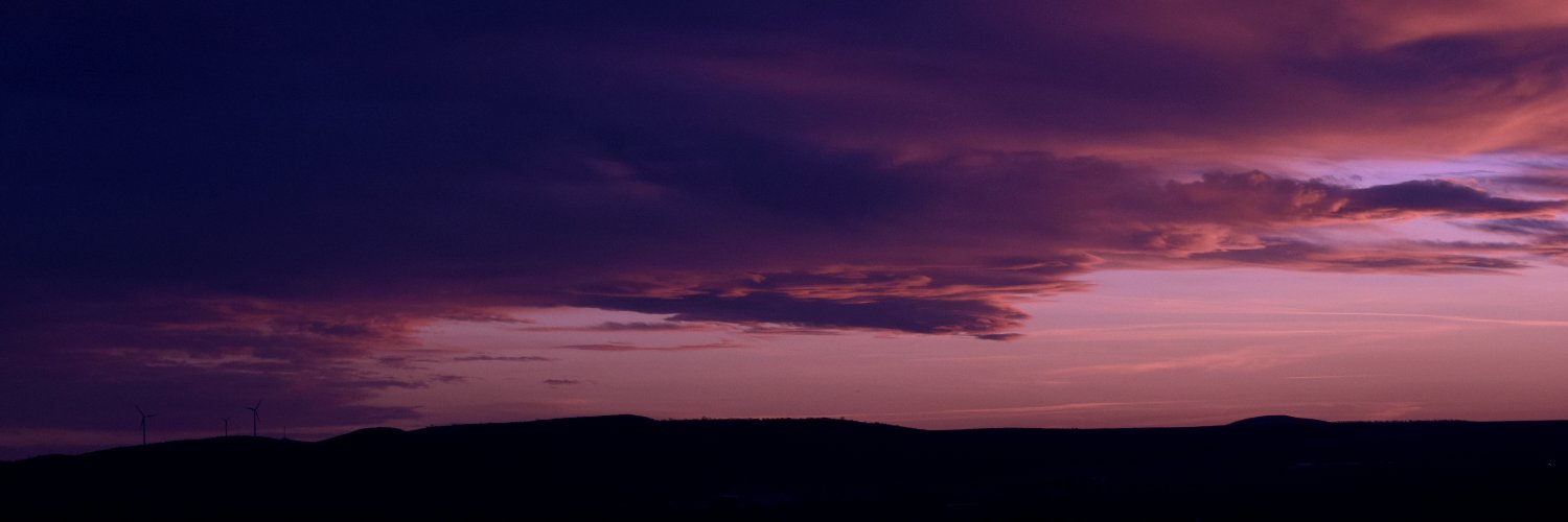 tosho's profile banner image