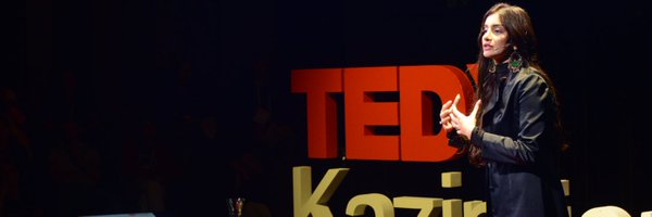 NilofarAyoubi Profile Banner