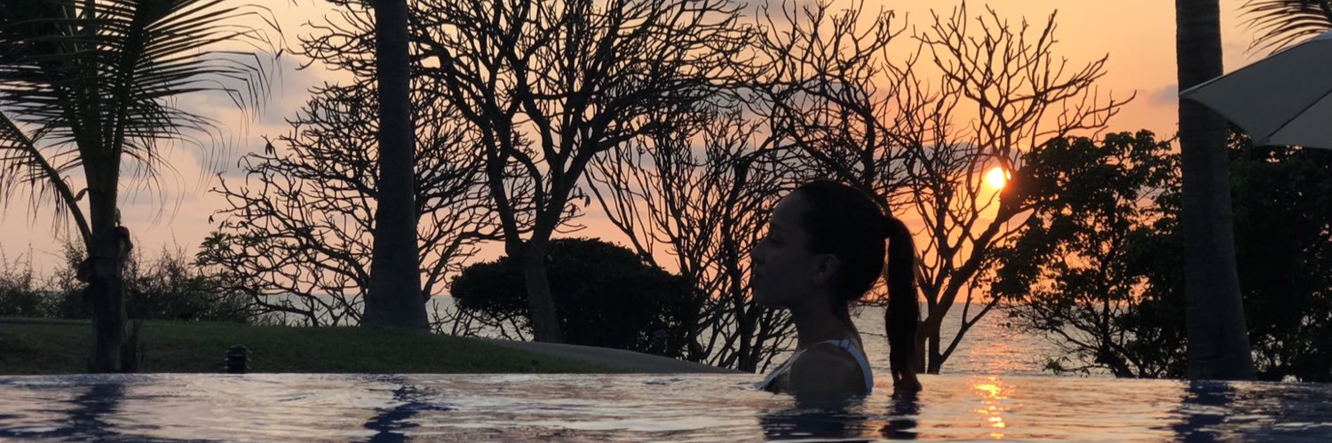 monse_breceda's profile banner image