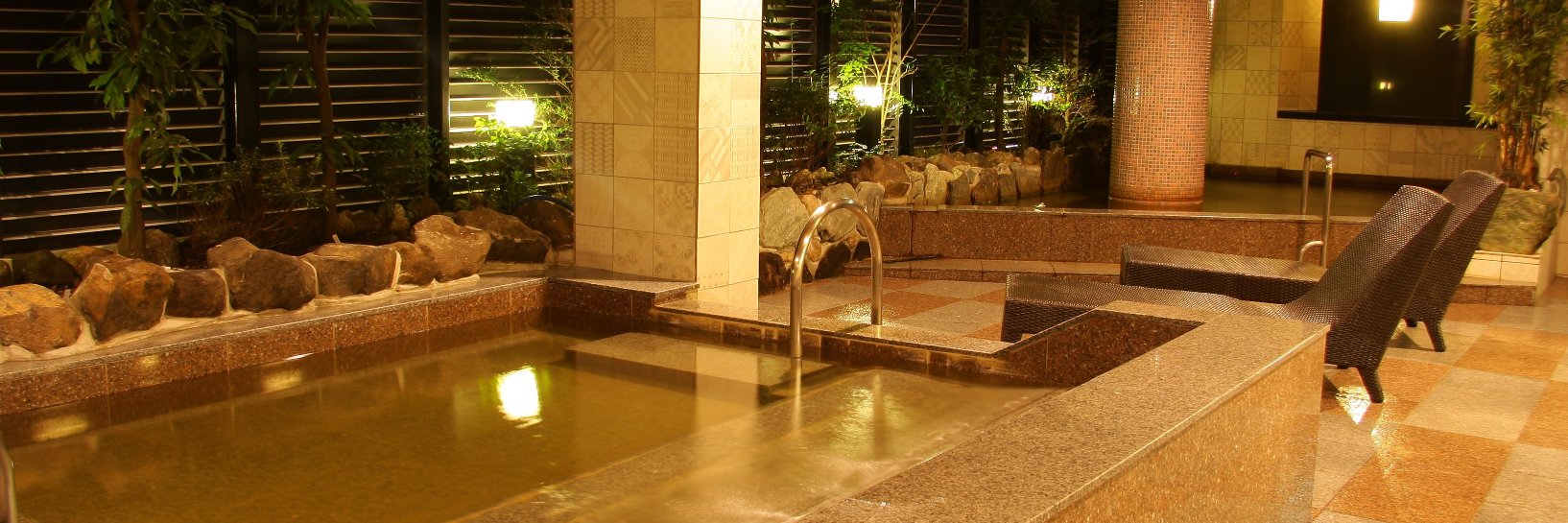 なにわ健康ランド　湯～トピア【公式】 banner