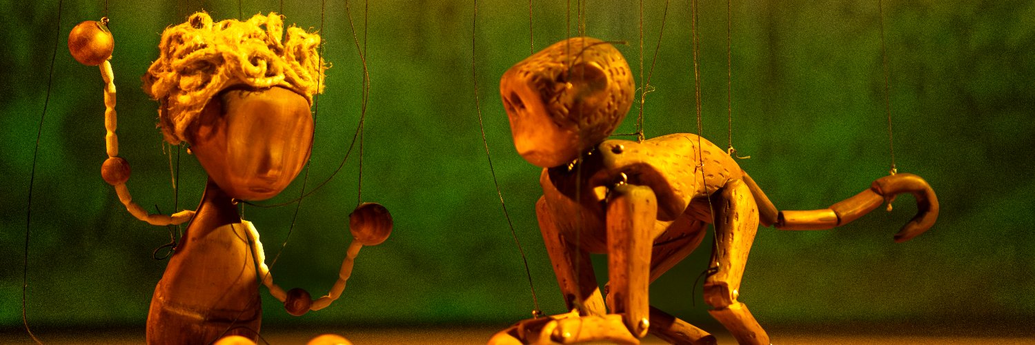 String Theatre banner