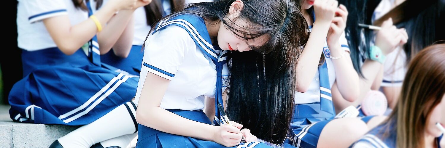 김꽃님 banner