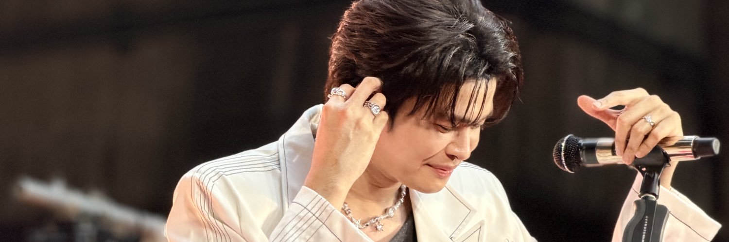 𝘣𝘣_𝘣𝘪𝘦𝘻🐝 banner