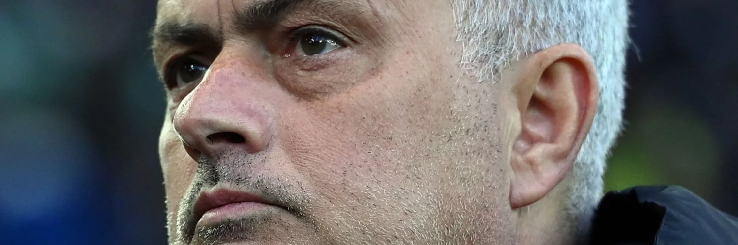 party_mou's profile banner image