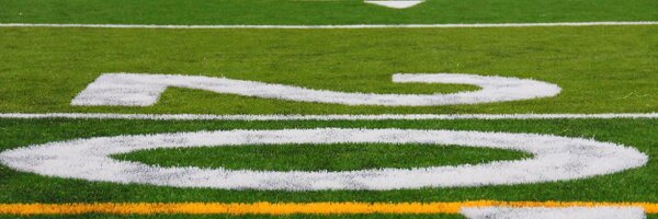 NFL_Lola Profile Banner