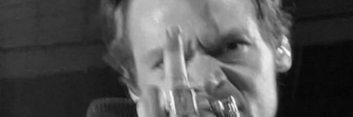 La morra fanatica ໑̣ banner