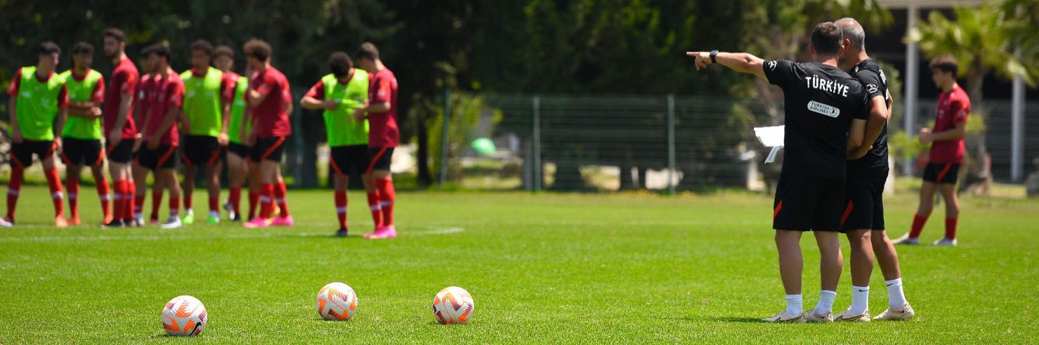 Sabri Sarioglu banner