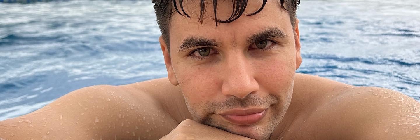 Adrian Hidalgo banner