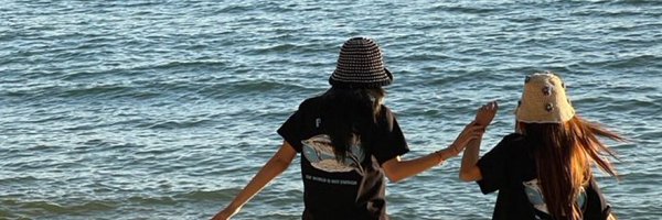 cornnaphat Profile Banner