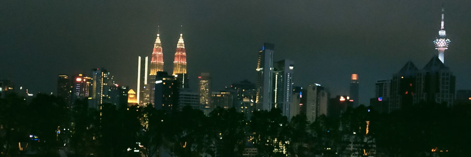 naemmin's profile banner image