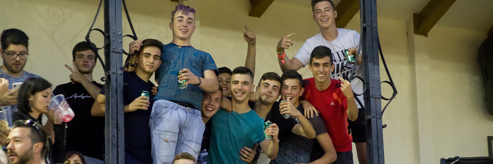 beeniii14's profile banner image