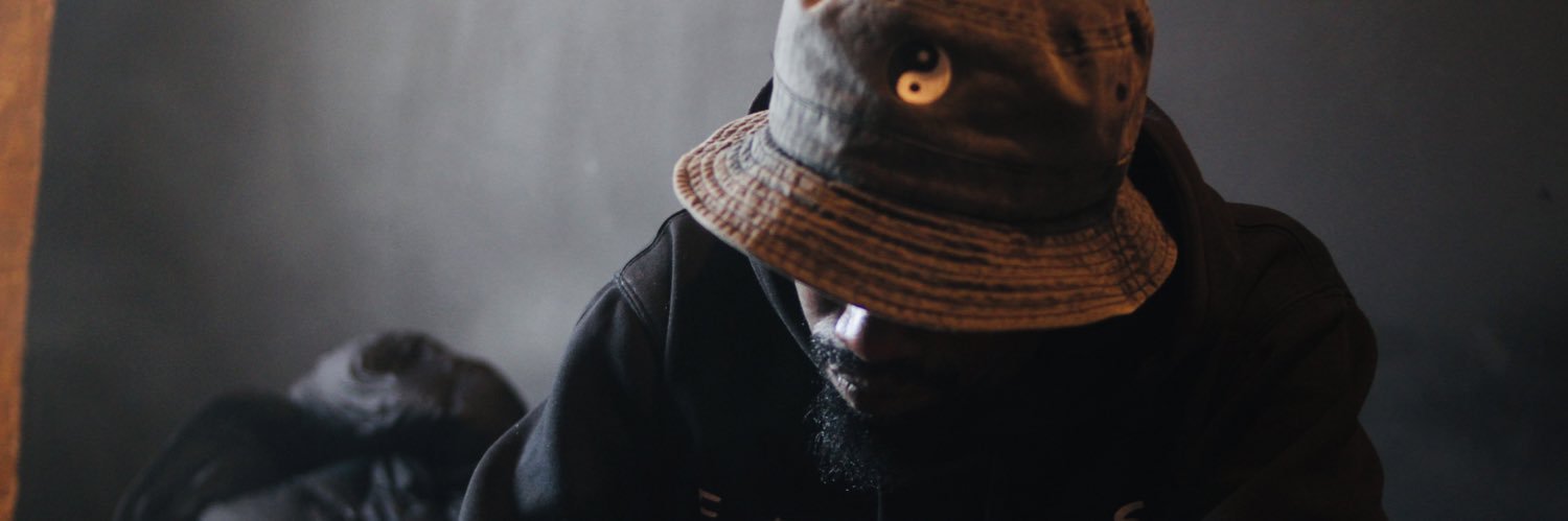 melmuzik's profile banner image
