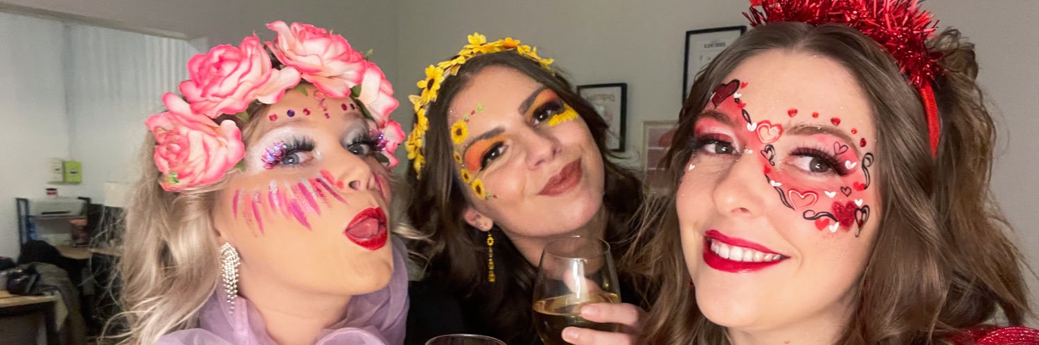 camilledecobert's profile banner image