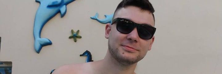 lukasvinir's profile banner image