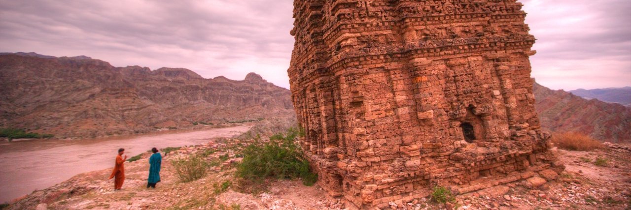 Alizeh Kohari banner