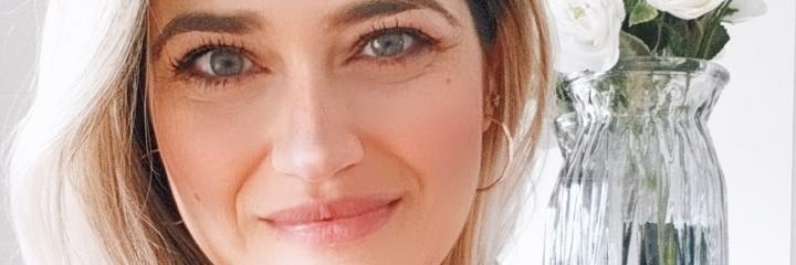 Lisi_1701's profile banner image