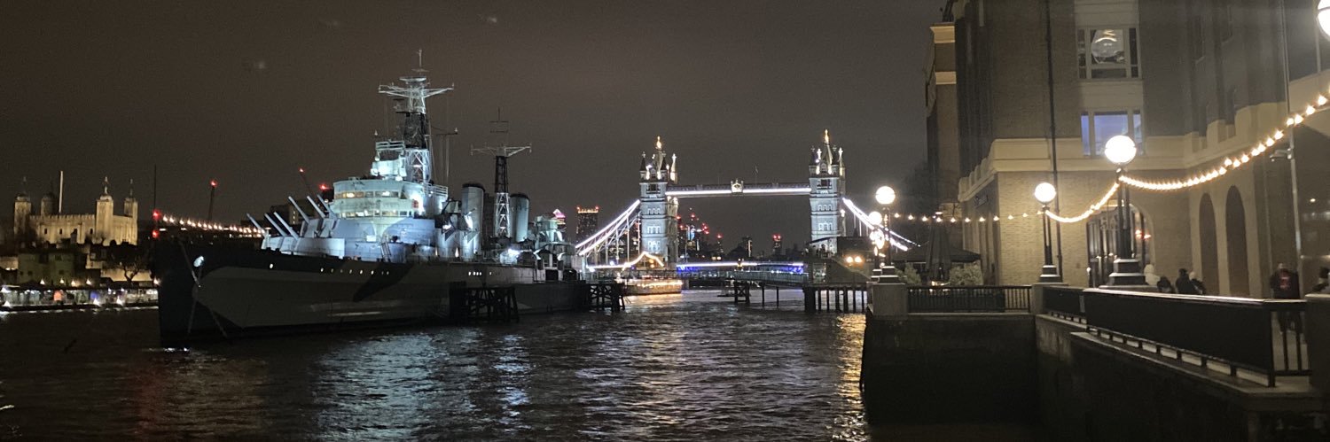 𝓔𝓼𝓻𝓪 banner