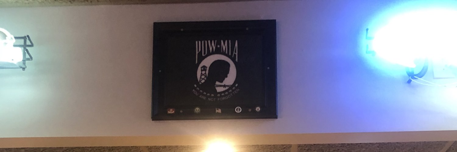 hessd9's profile banner image