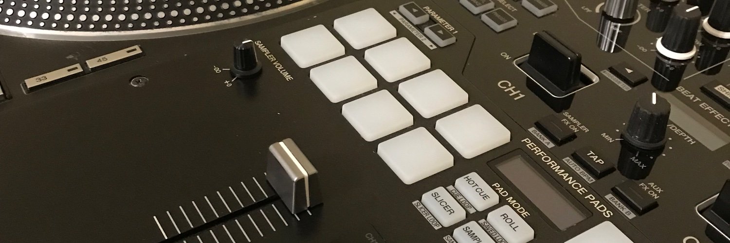 ralowsmith's profile banner image