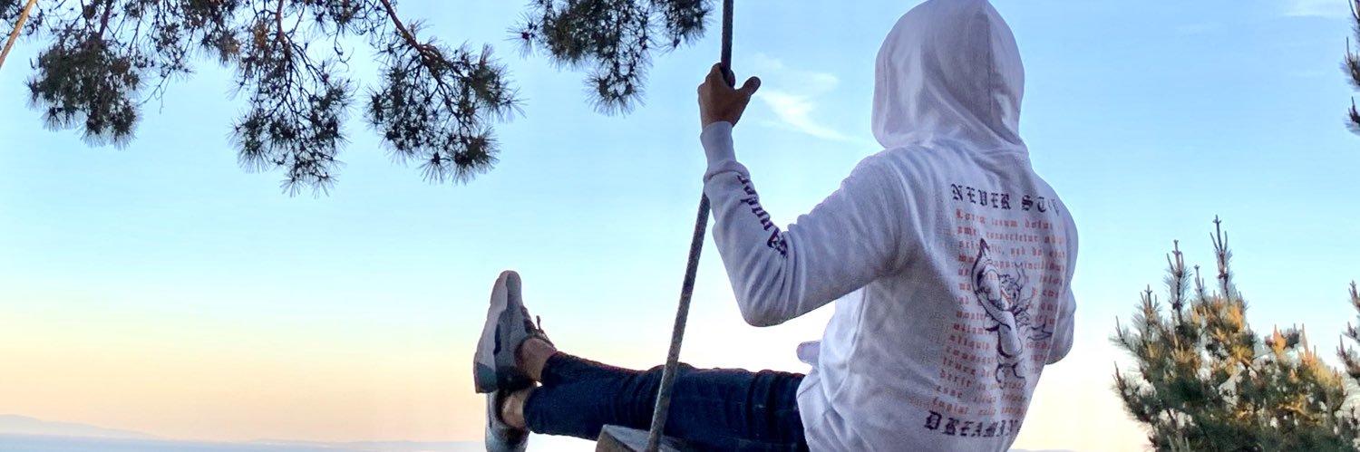 JulianCali19's profile banner image