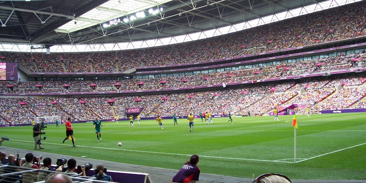 David Langfield 🇬🇧 banner