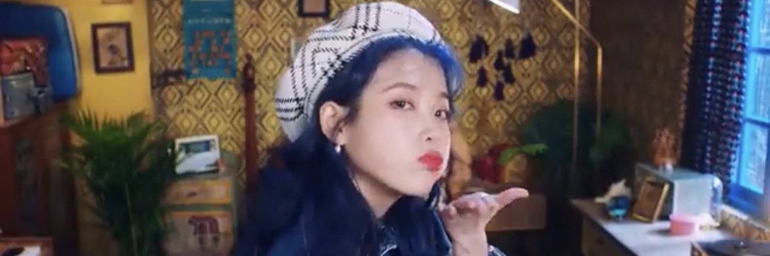 chi_chan1818's profile banner image