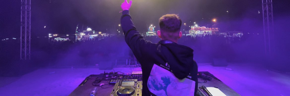 VansyMusic's profile banner image