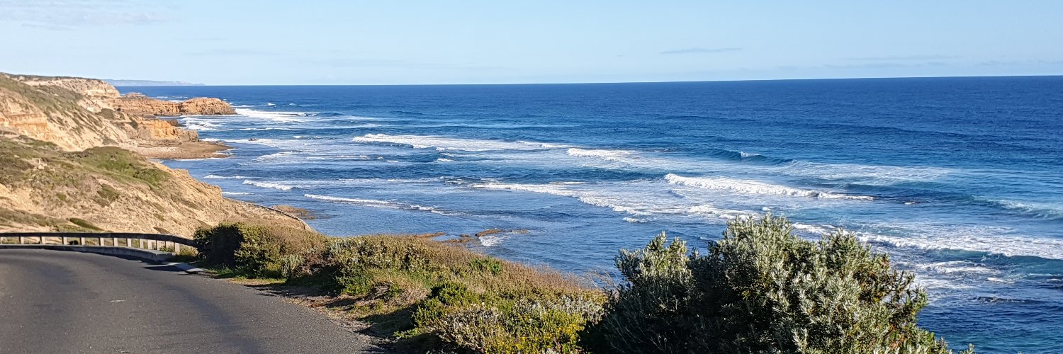 Andrew Thompson banner