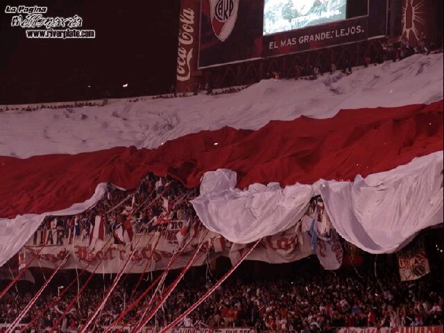 Lucavive's profile banner image