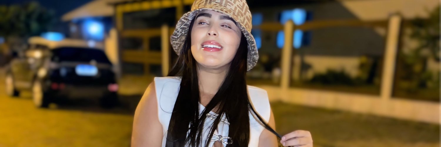 Lorrana🇪🇪 banner