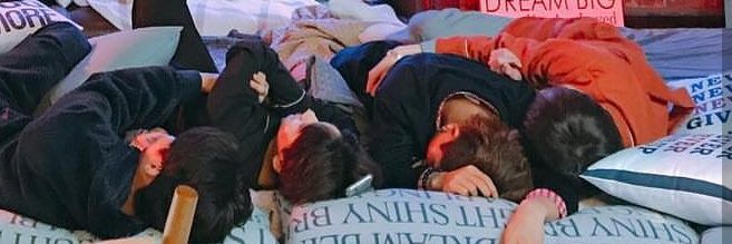 미소 banner