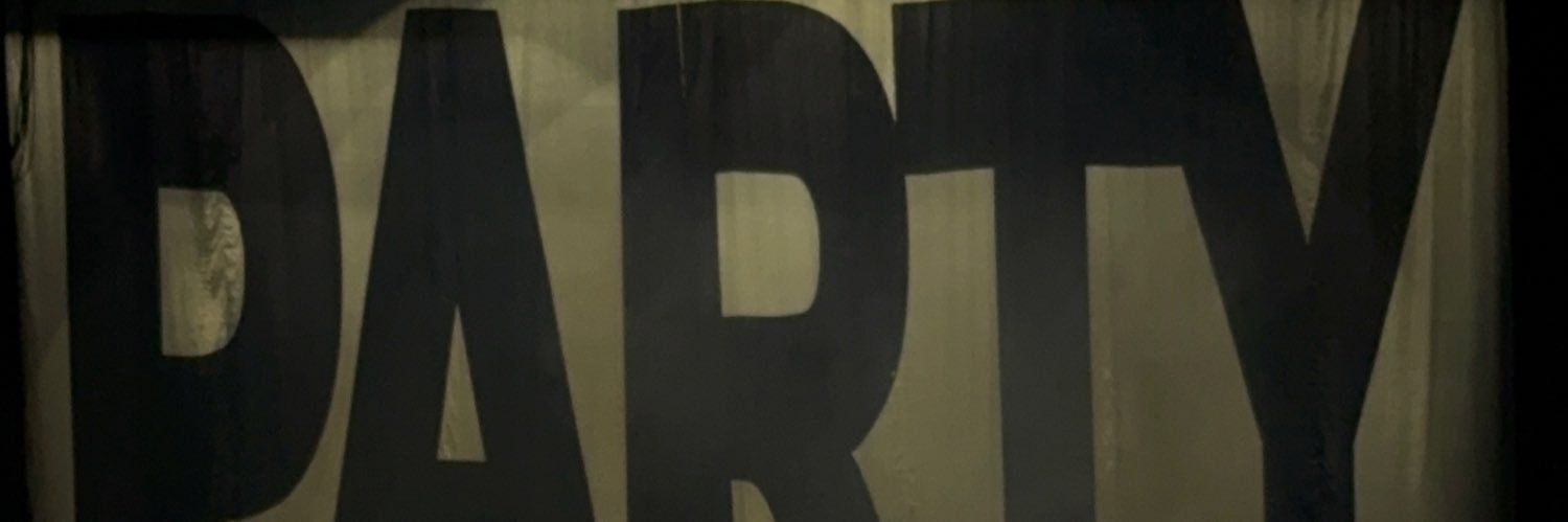 whatever_danii's profile banner image