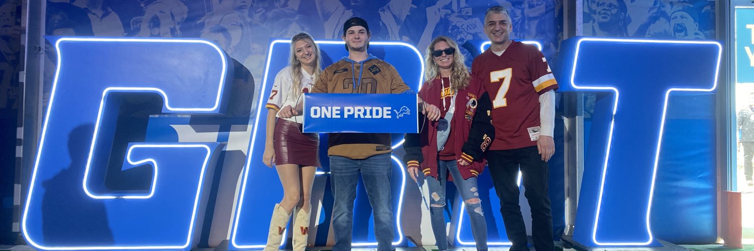 ethompsonhttr's profile banner image