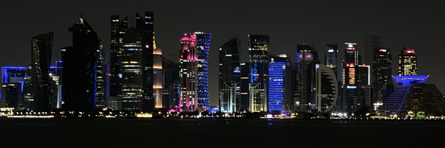 M banner