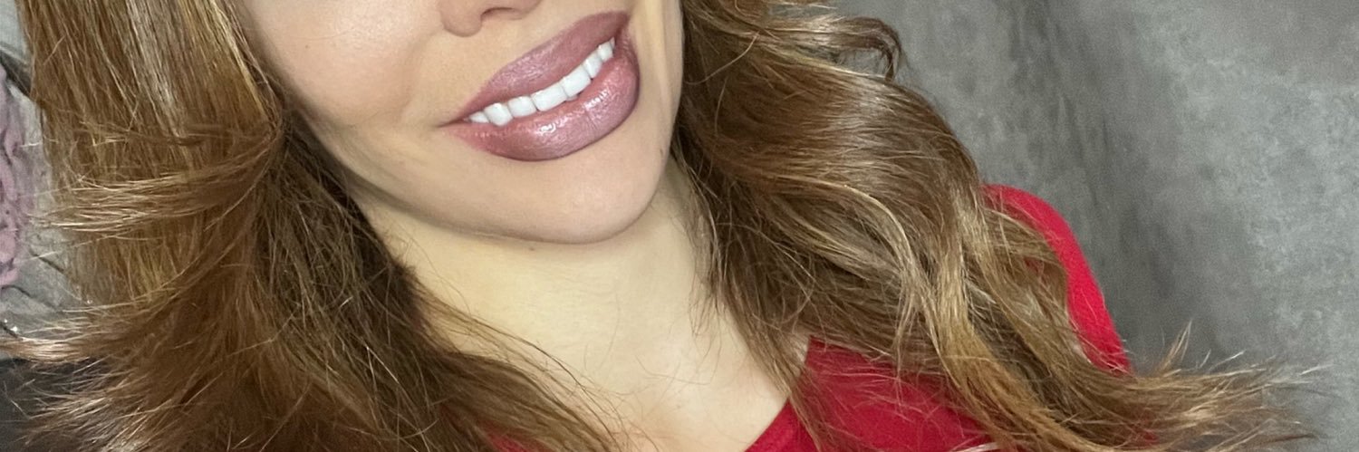 Chessie Kay Official banner