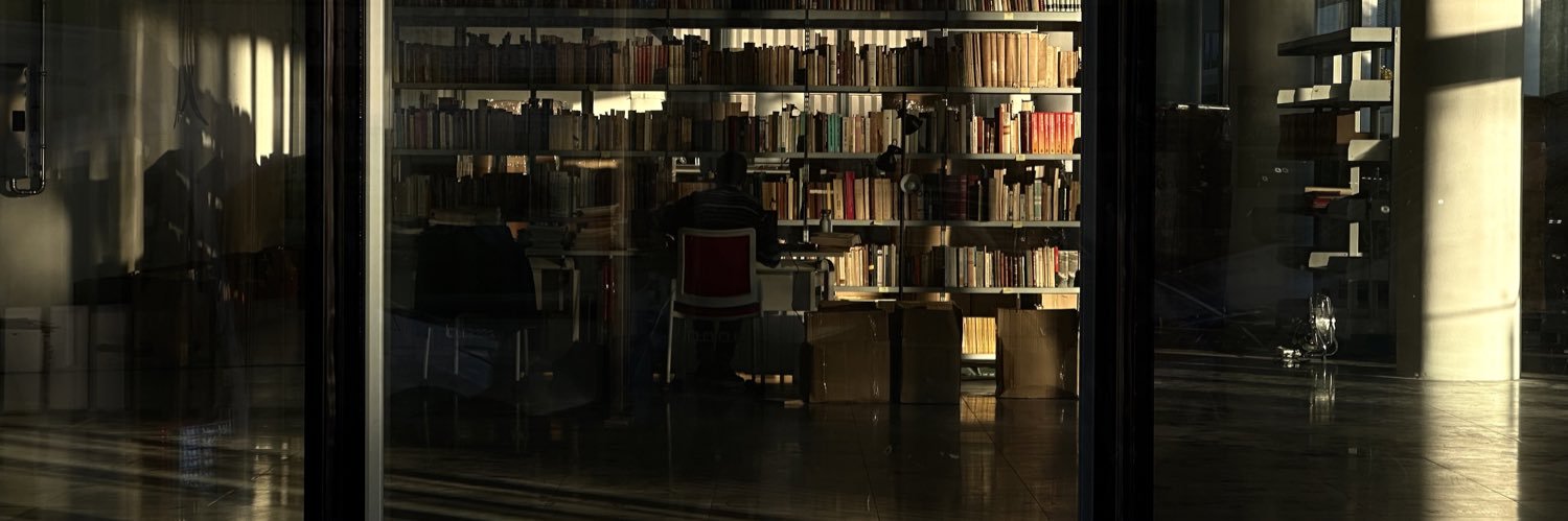 𝓶 banner