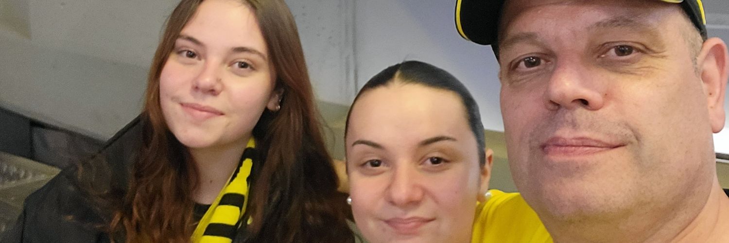 Frank 09 YNWA banner